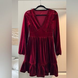 Halara V Neck Crossover Plicated Bishop Sleeve Flowy Velvet Midi Casual Dress